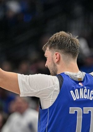 Λούκα Ντόντσιτς Μάβερικς