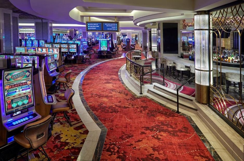 καζίνο αίθουσα φρουτάκι