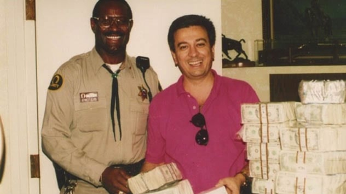 Άρτσι Καράς καζίνο